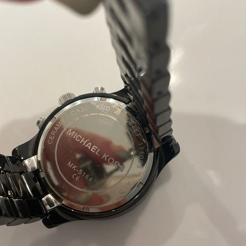 Michael Kors Black Dial Black Ceramic Bracelet Oversized Watch MK 5174 - Picture 6 of 7